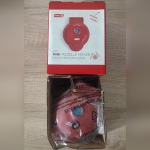 Mini Pizzelle Waffle Maker